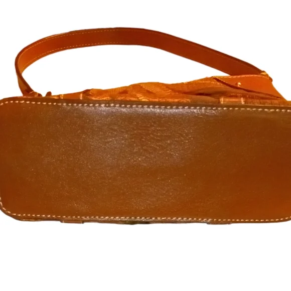 Etienne Aigner Vintage Tan and Golden Bronze Leafy Hobo Shoulder Purse - Picture 3 of 7